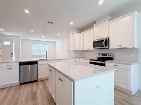 11834 Sunsail Avenue Orlando FL 32832