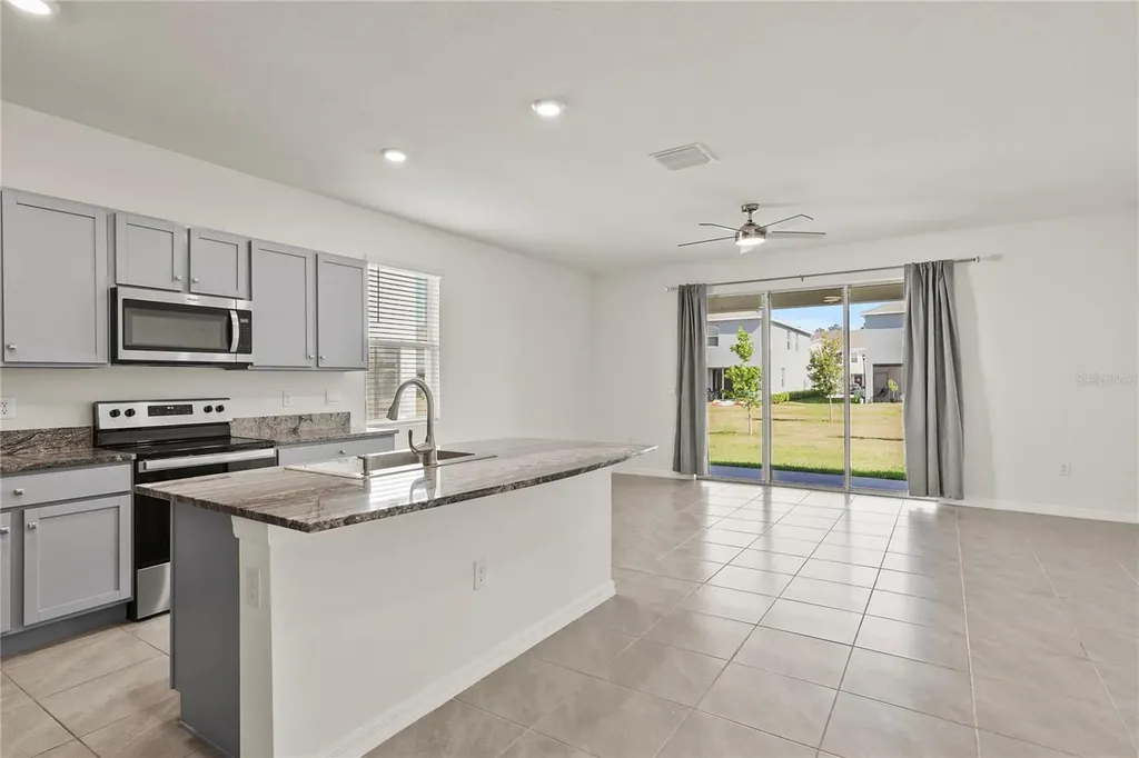 33055 Tulip Petal Lane Wesley Chapel FL 33545