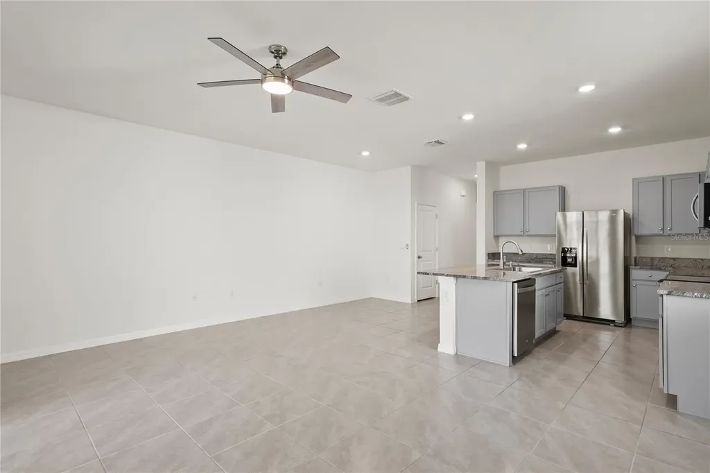 33055 Tulip Petal Lane Wesley Chapel FL 33545
