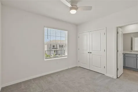 33055 Tulip Petal Lane Wesley Chapel FL 33545