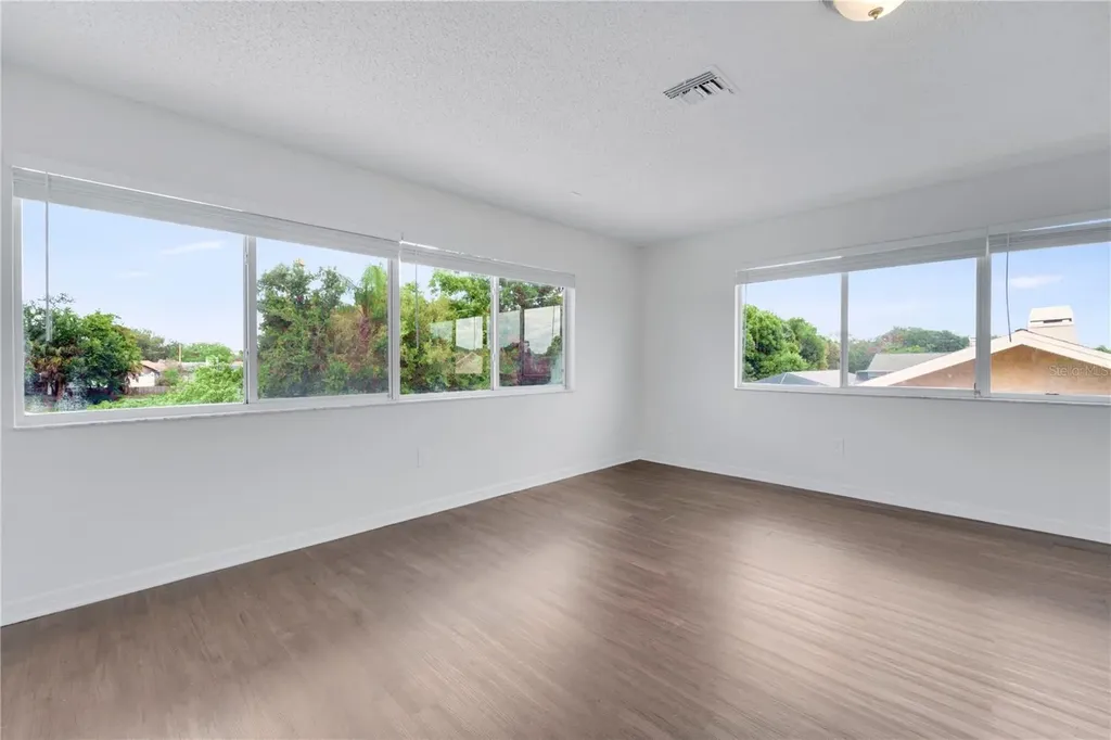 1101 Blufield Avenue Brandon FL 33511