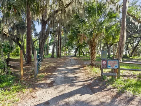 2380 Fort Lane Road Geneva FL 32732