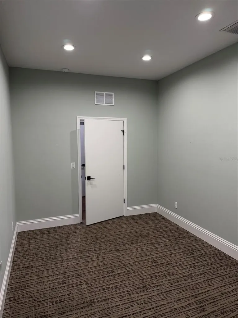 5182 N Ocean Shore Boulevard Palm Coast FL 32137