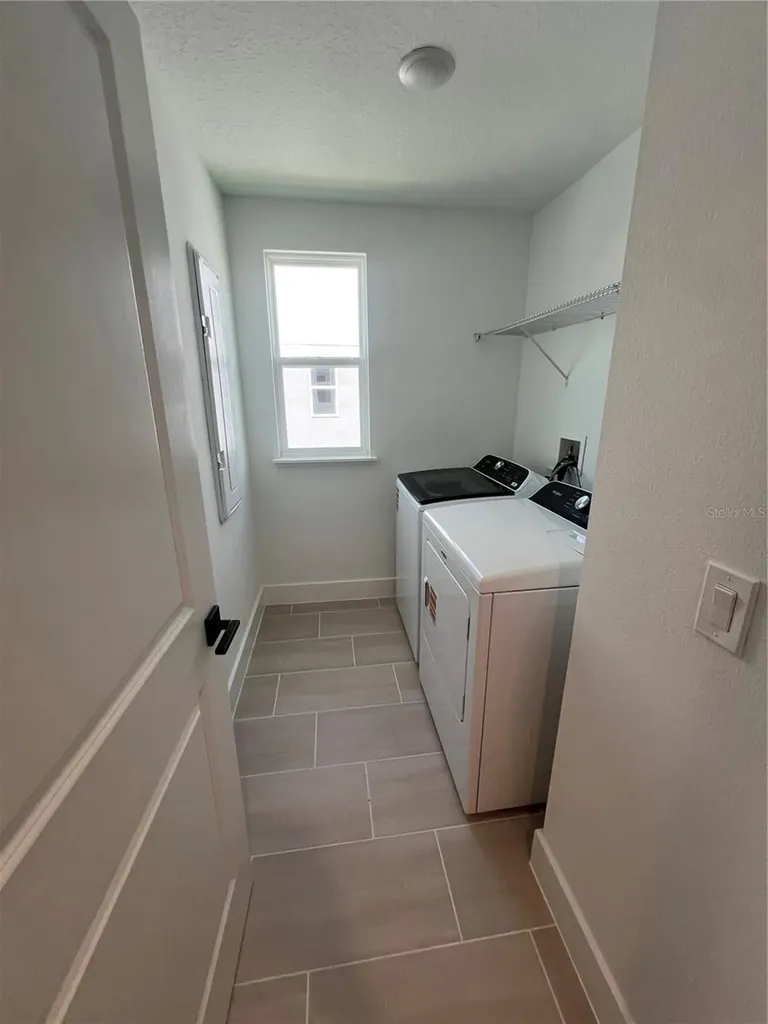 1876 Crowncrest Drive Apopka FL 32703