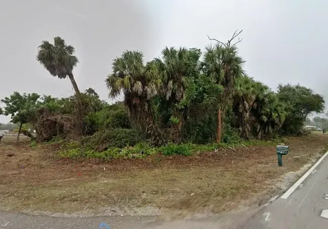 18504 Yarbrough Avenue Port Charlotte FL 33948