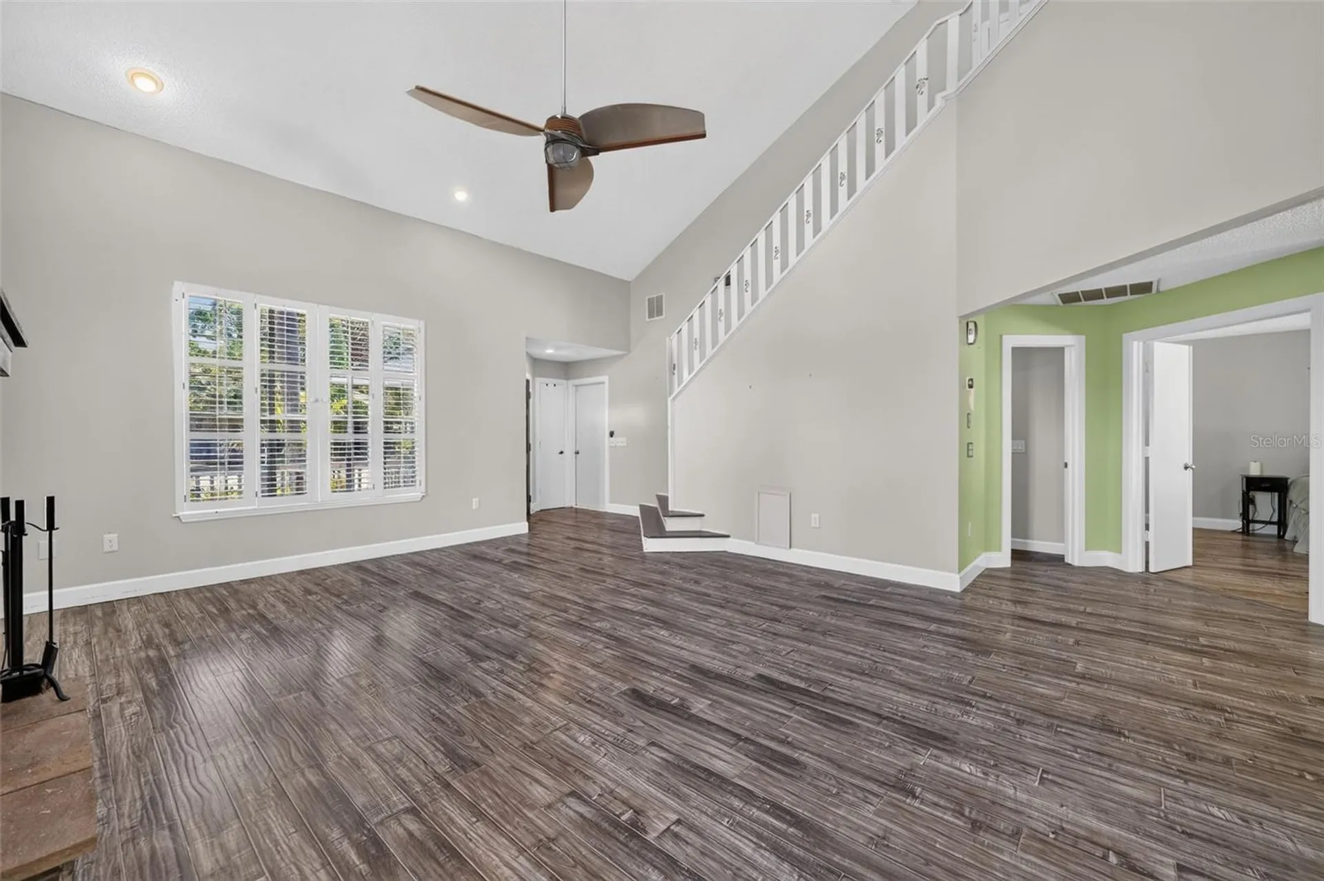 703 Riverside Drive Tarpon Springs FL 34689