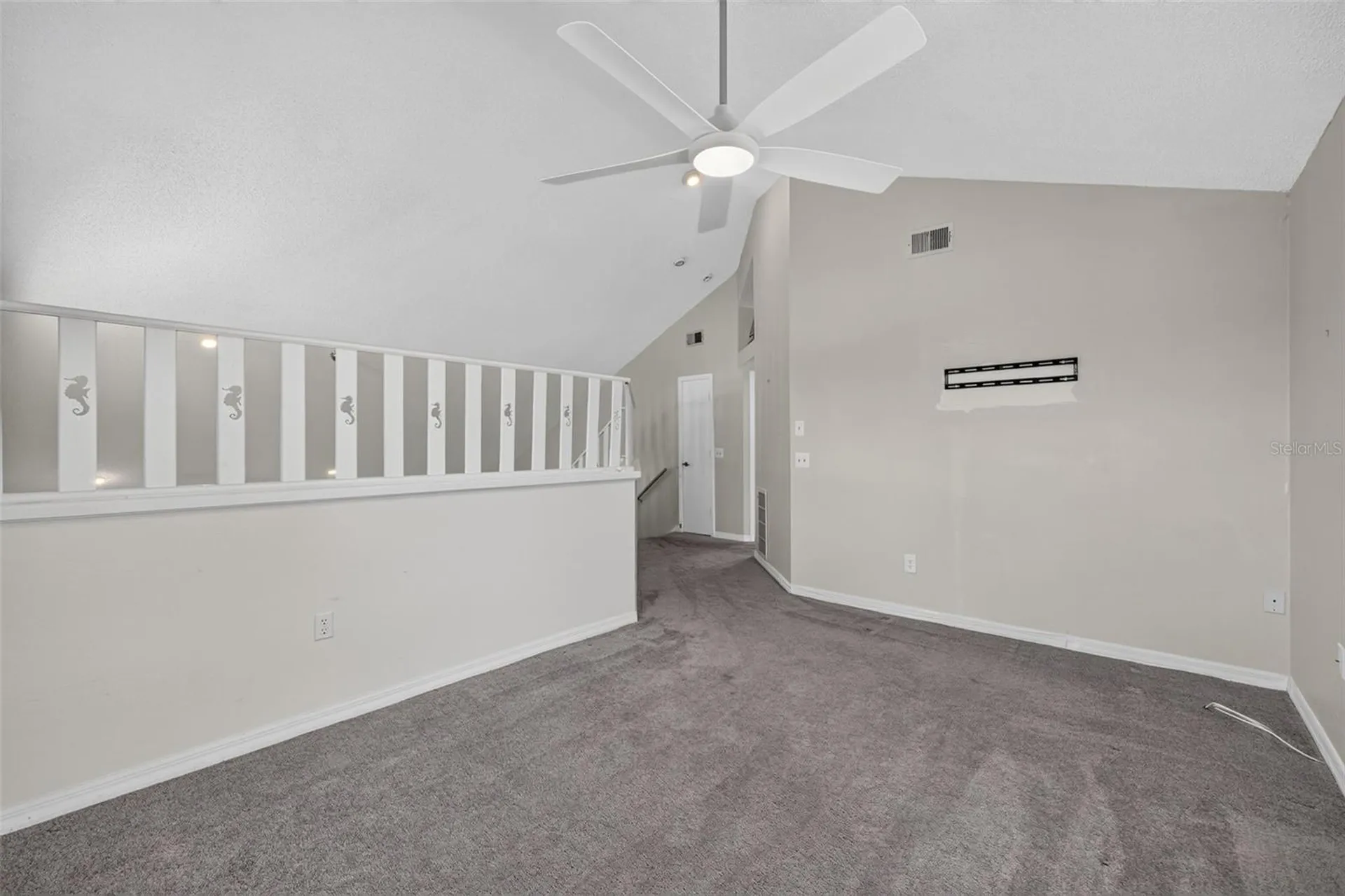 703 Riverside Drive Tarpon Springs FL 34689