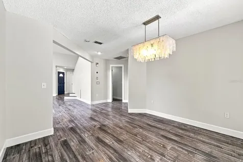703 Riverside Drive Tarpon Springs FL 34689
