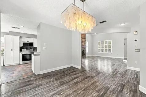 703 Riverside Drive Tarpon Springs FL 34689