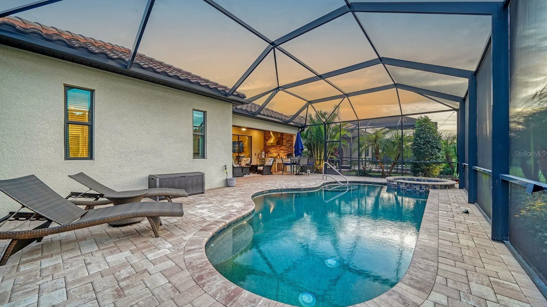17467 Hickok Belt Loop Bradenton FL 34211