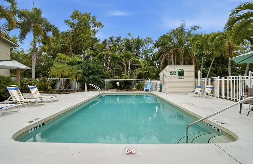 1638 Redwood Street Sarasota FL 34231