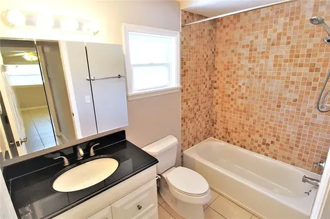 1638 Redwood Street Sarasota FL 34231