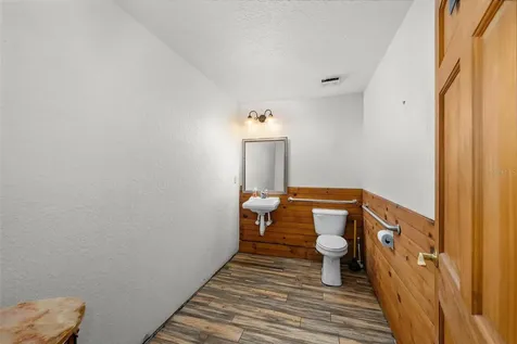 541 Blanche Avenue Umatilla FL 32784