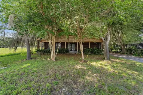 541 Blanche Avenue Umatilla FL 32784