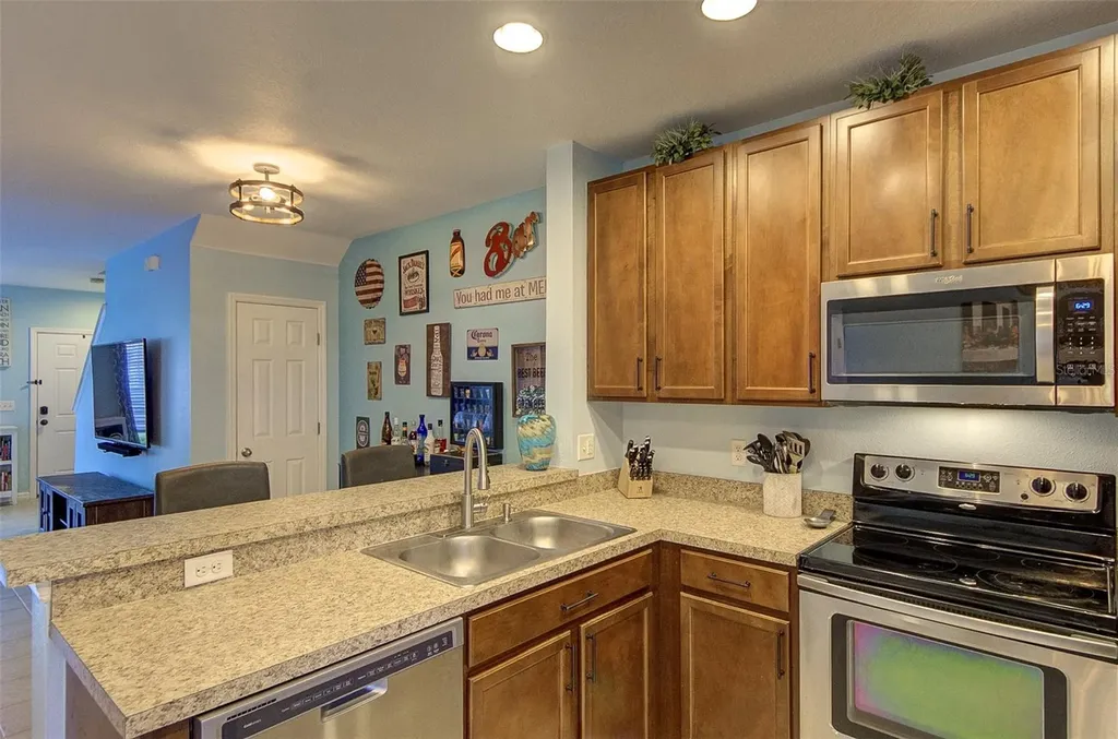 4643 67th Avenue N Pinellas Park FL 33781