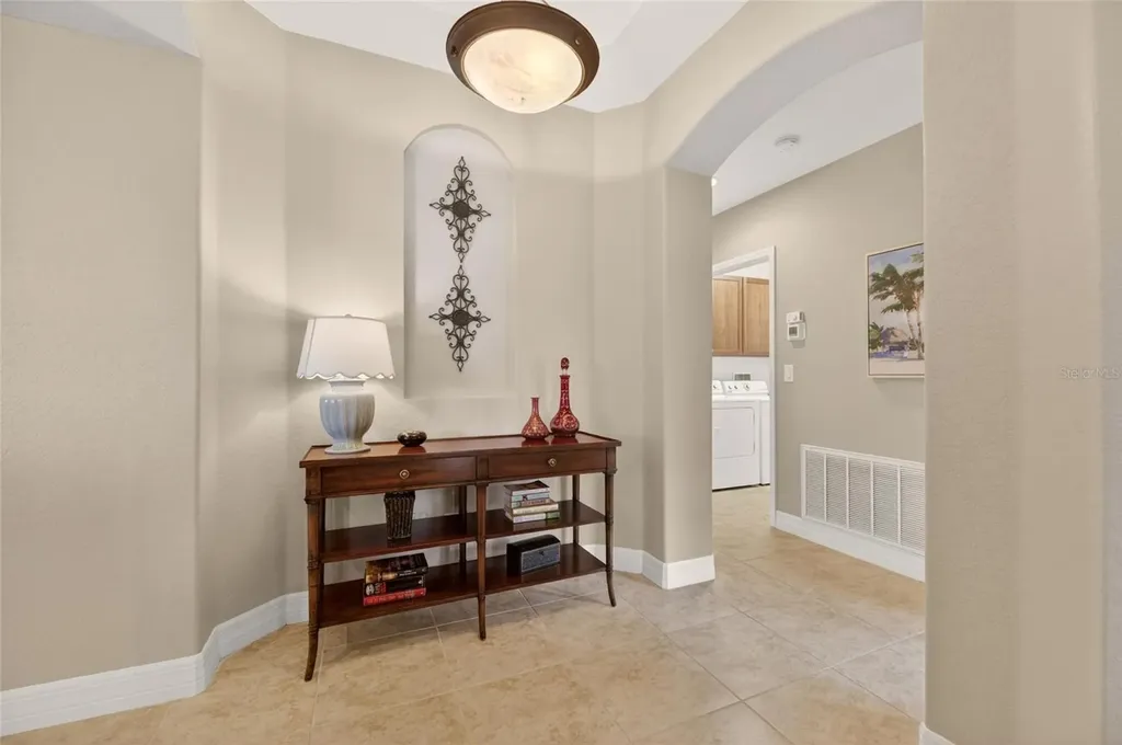 1423 Emerald Dunes Drive Sun City Center FL 33573