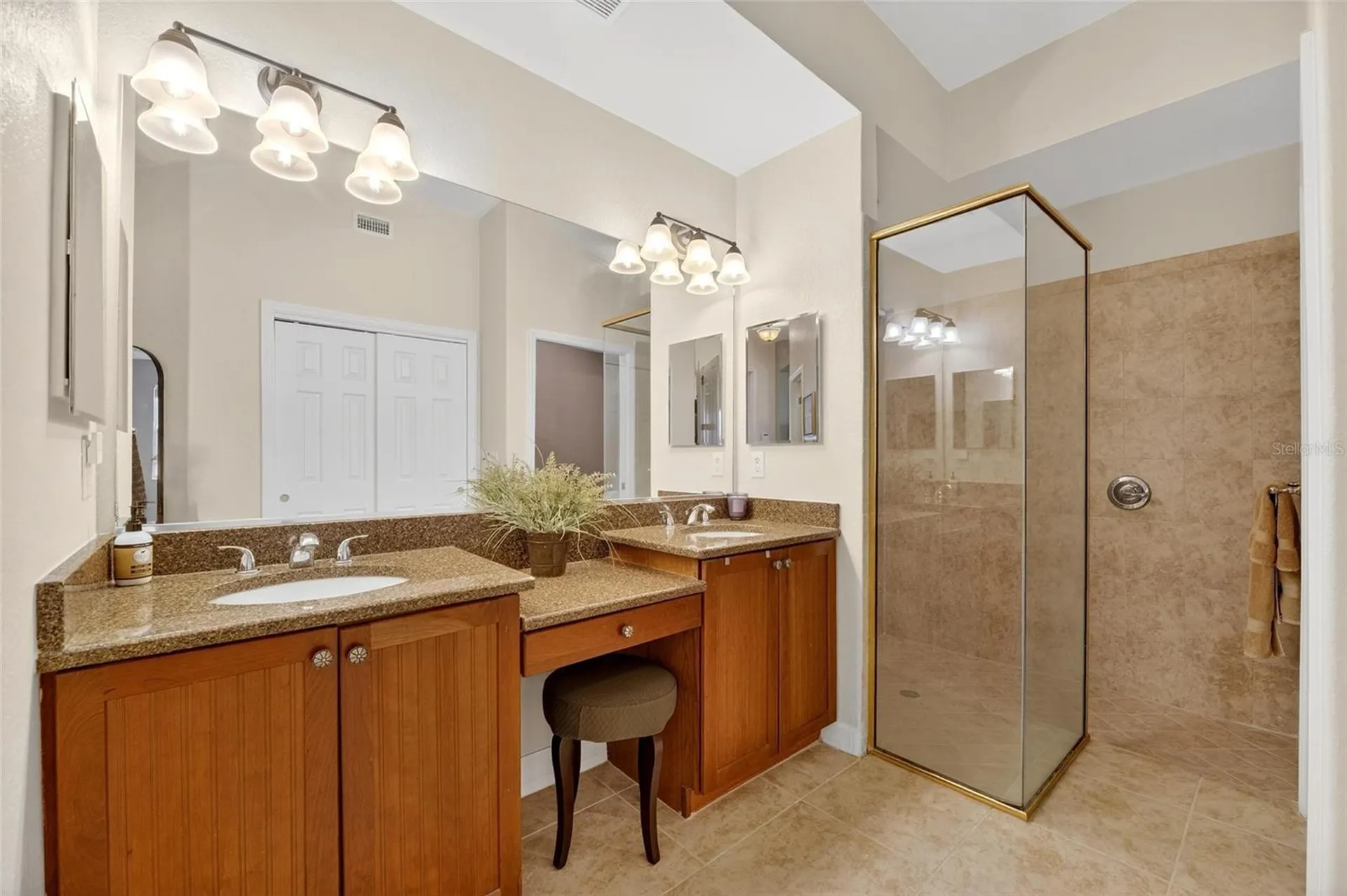 1423 Emerald Dunes Drive Sun City Center FL 33573
