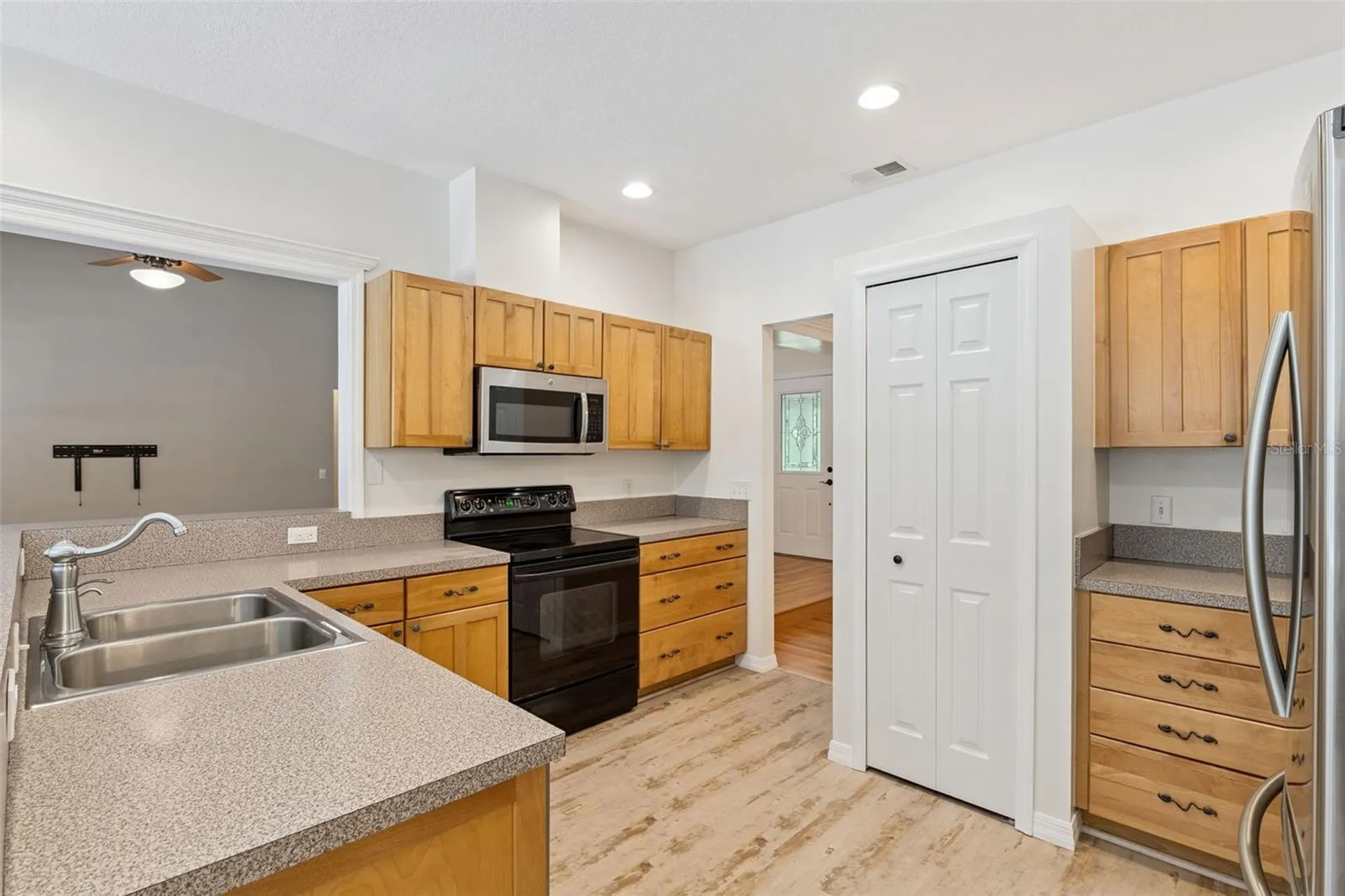 2175 Lauren Lane Deland FL 32720