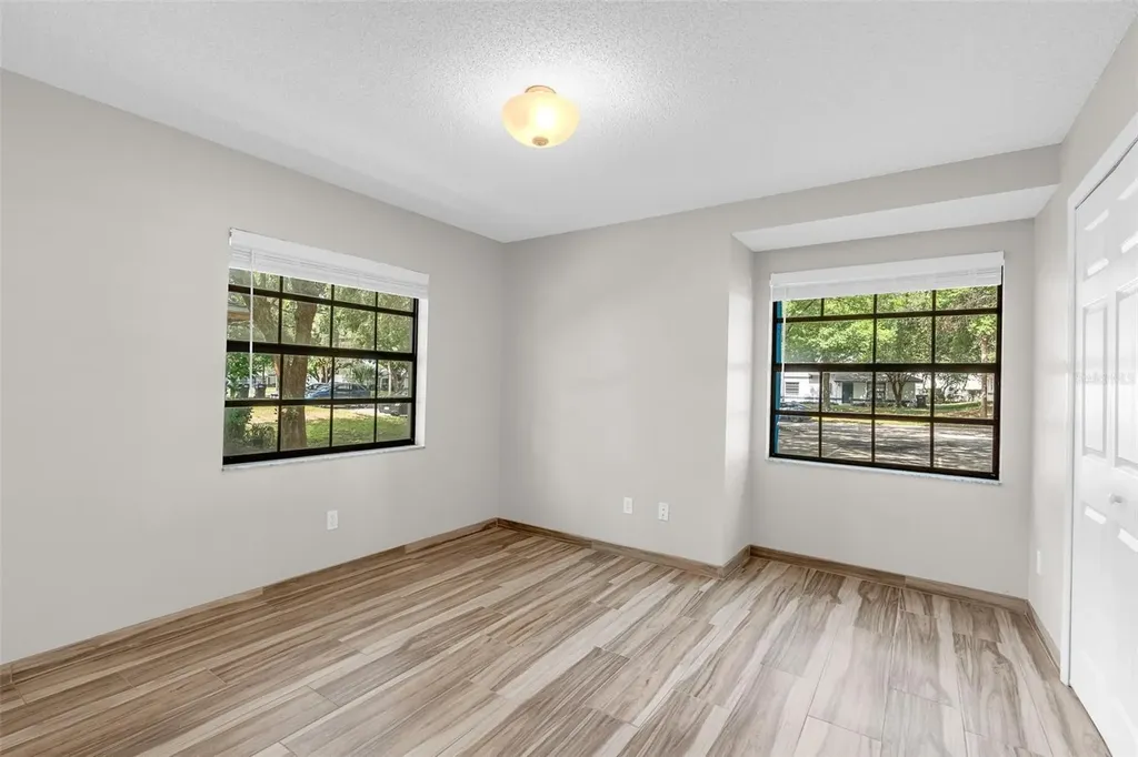 2643 Laser Court Orlando FL 32826
