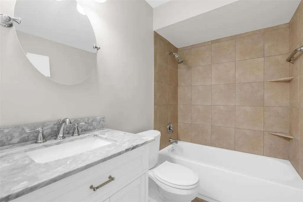 2643 Laser Court Orlando FL 32826
