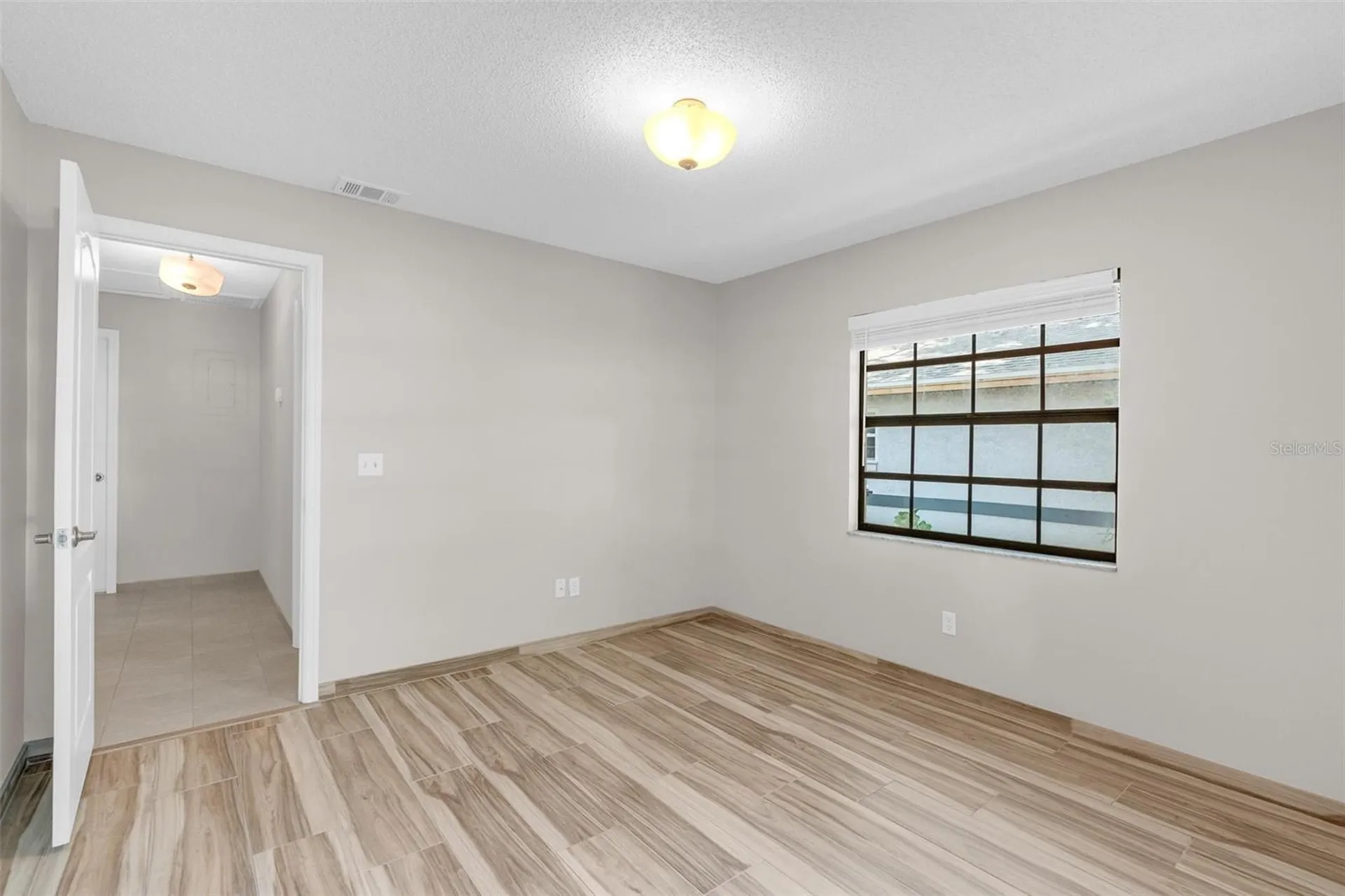 2643 Laser Court Orlando FL 32826