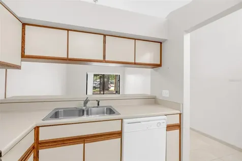 2643 Laser Court Orlando FL 32826