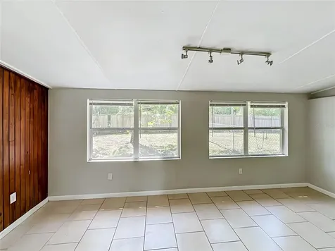 414 NW 36th Terrace Gainesville FL 32607