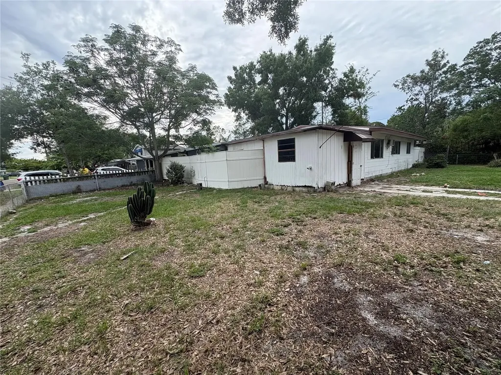 4701 W Trilby Avenue Tampa FL 33616