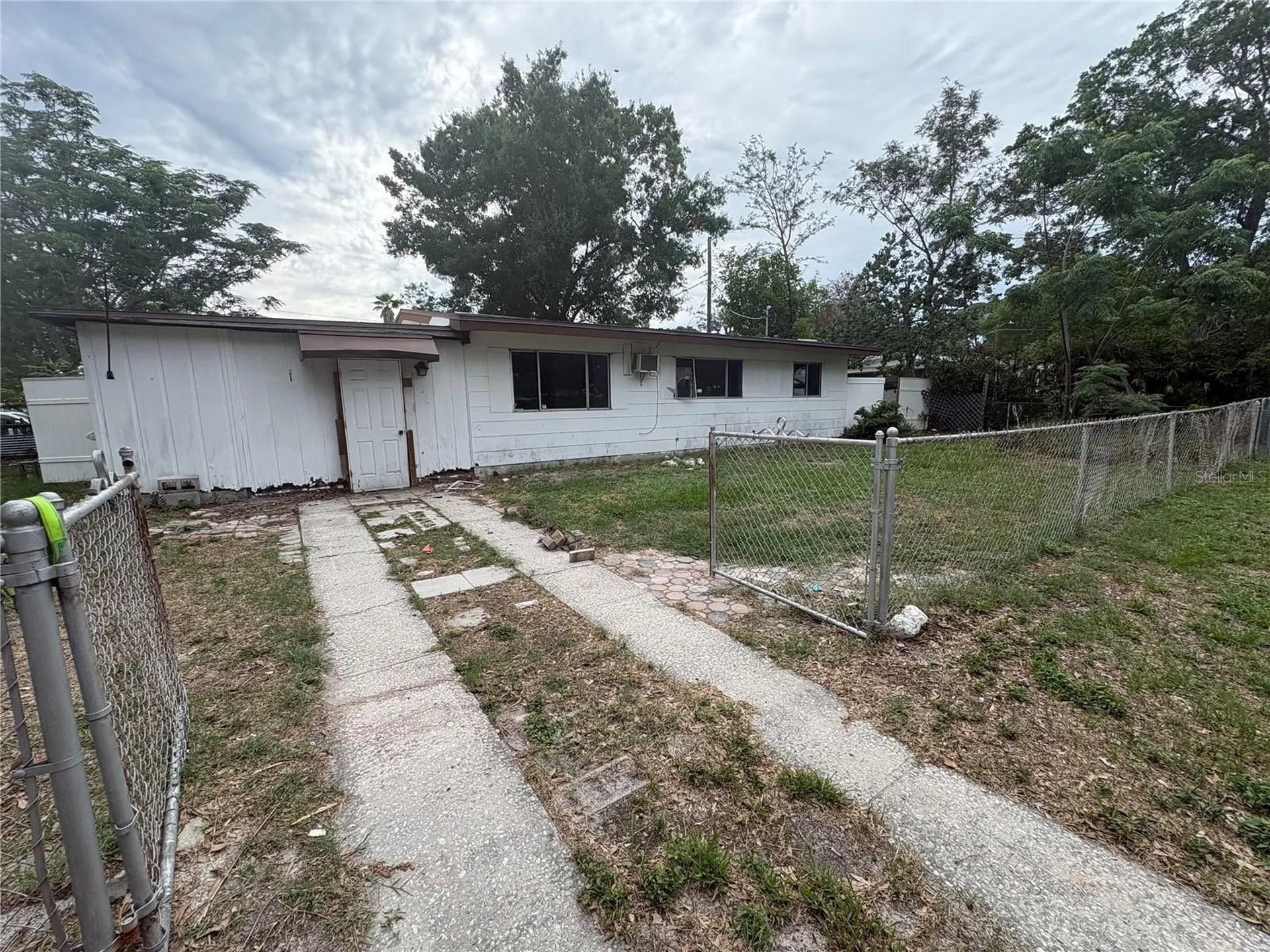 4701 W Trilby Avenue Tampa FL 33616
