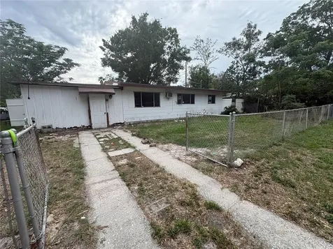 4701 W Trilby Avenue Tampa FL 33616