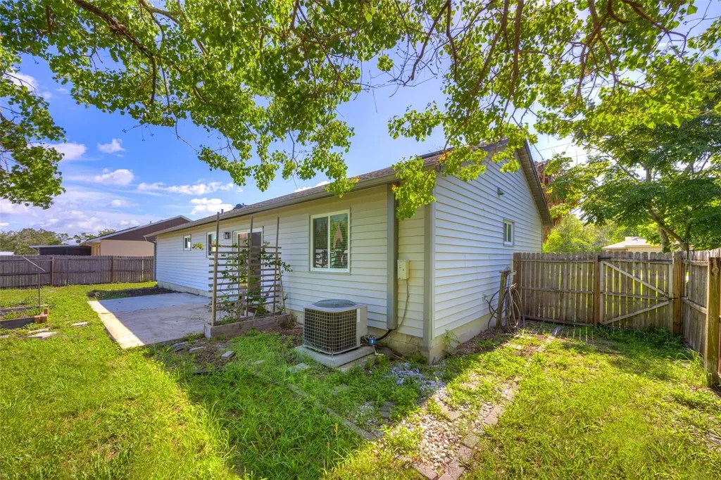 710 Alexander Avenue Deltona FL 32725