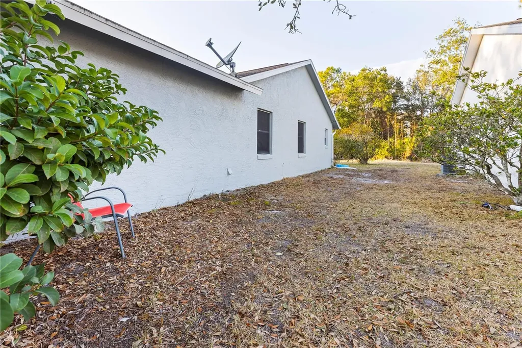 47 Wood Acre Lane Palm Coast FL 32164
