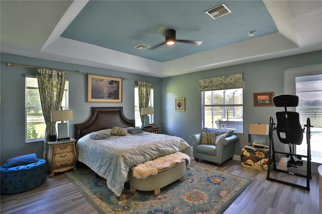 16421 W Highway 326 Morriston FL 32668
