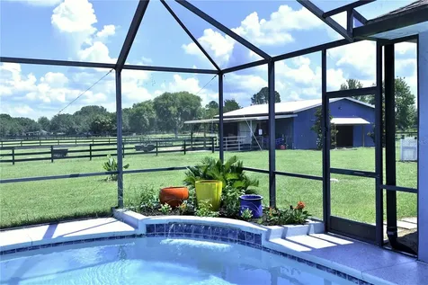 16421 W Highway 326 Morriston FL 32668