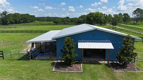 16421 W Highway 326 Morriston FL 32668