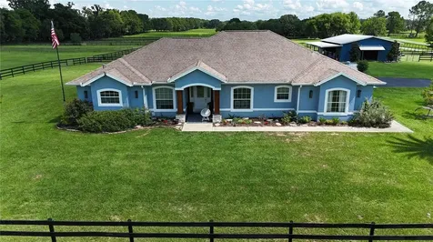 16421 W Highway 326 Morriston FL 32668