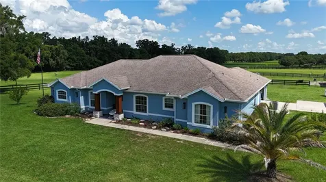 16421 W Highway 326 Morriston FL 32668