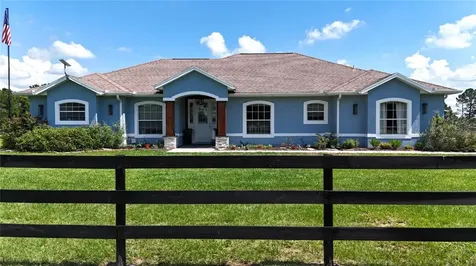 16421 W Highway 326 Morriston FL 32668