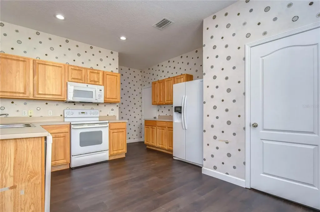 4744 Pond Ridge Drive Riverview FL 33578