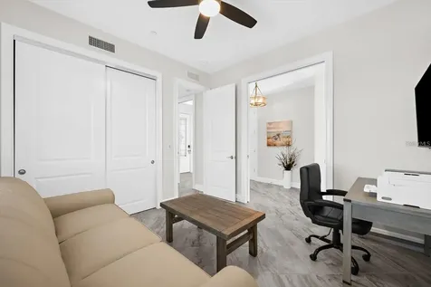507 Tamiami Trail N Venice FL 34285