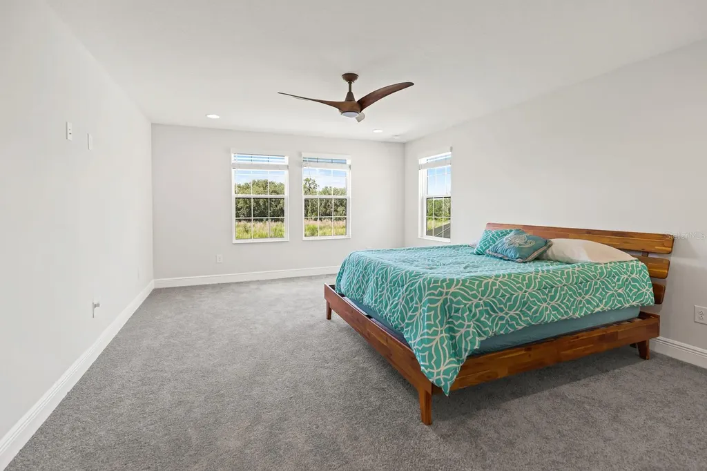 13180 Wellspring Drive Lithia FL 33547