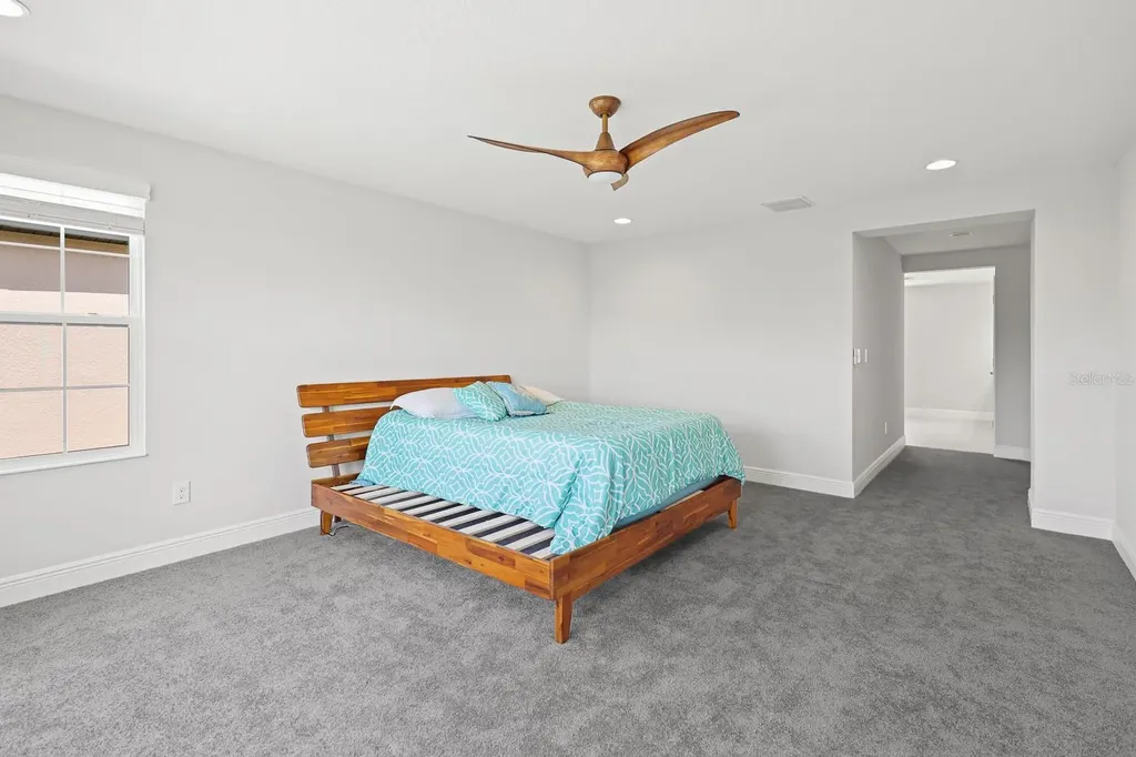 13180 Wellspring Drive Lithia FL 33547