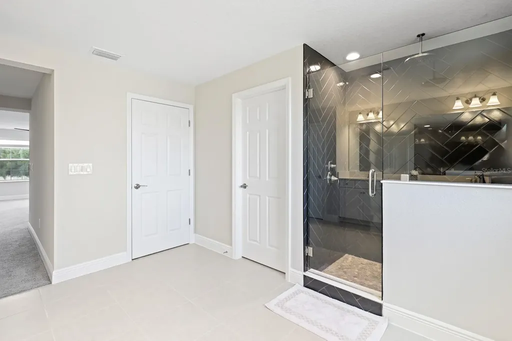13180 Wellspring Drive Lithia FL 33547