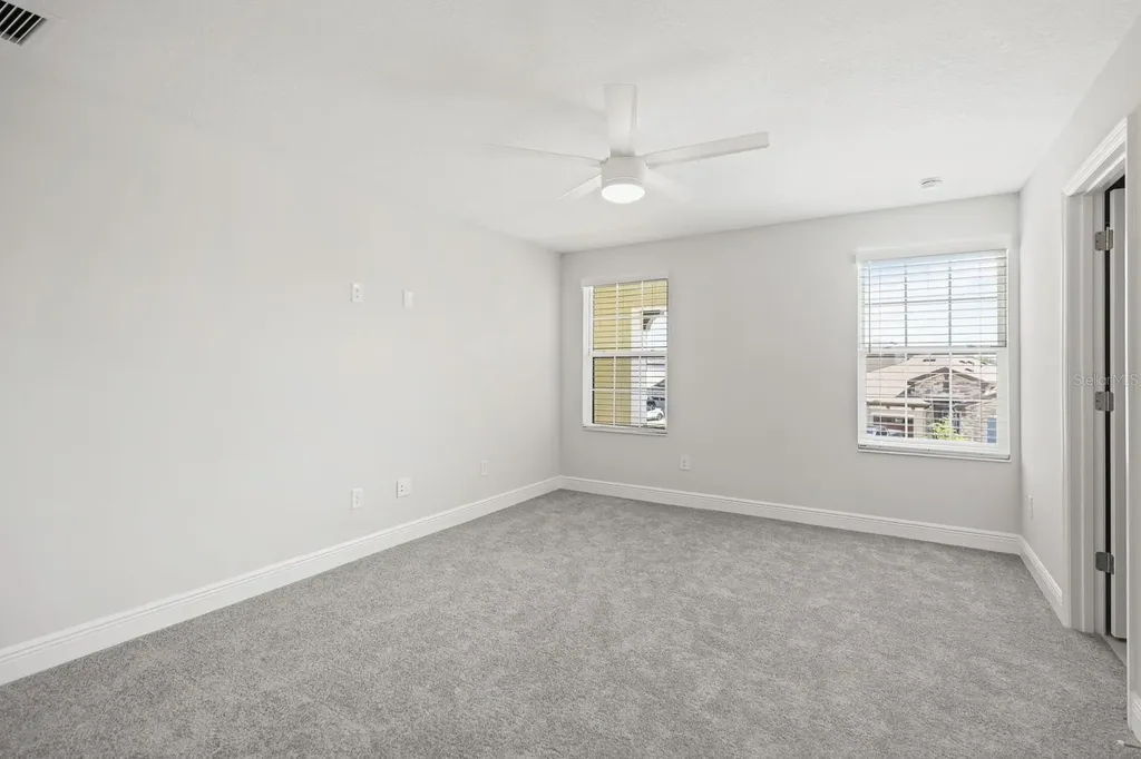 13180 Wellspring Drive Lithia FL 33547