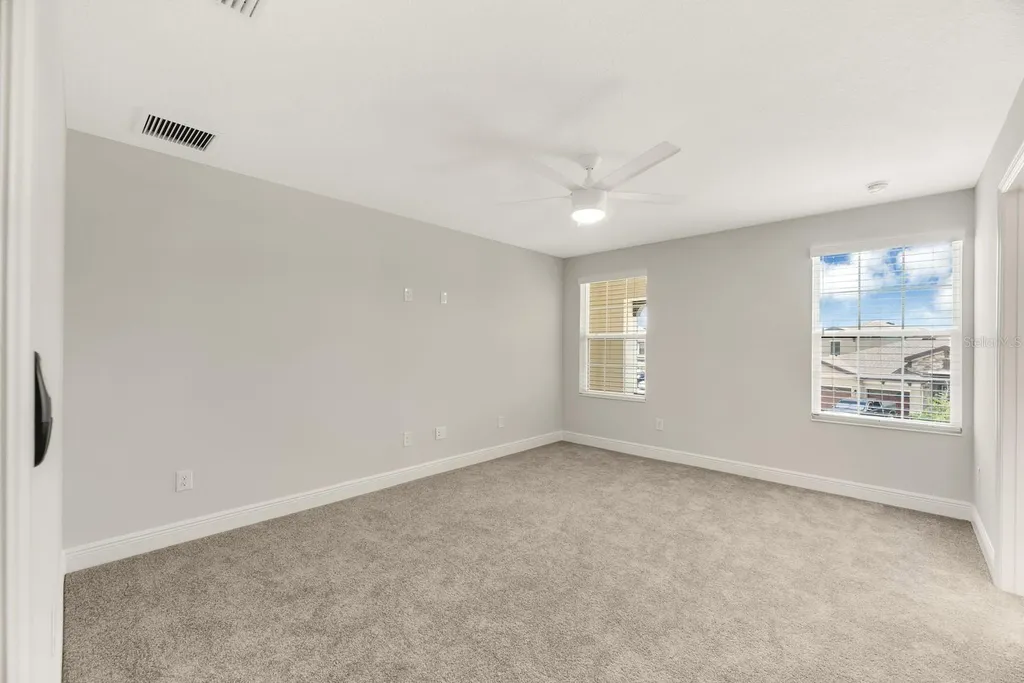13180 Wellspring Drive Lithia FL 33547