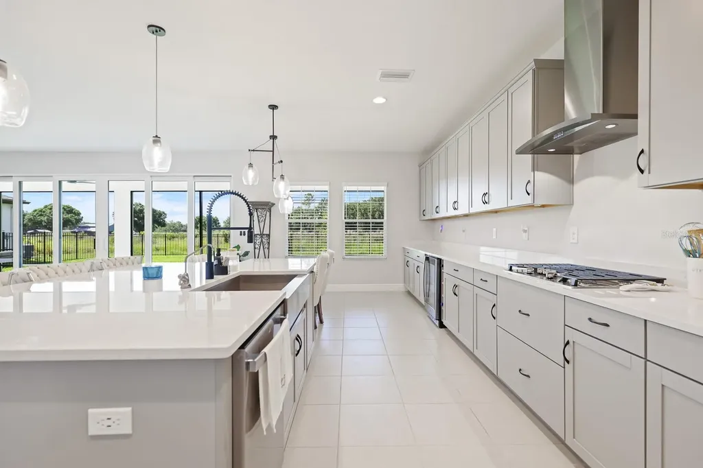 13180 Wellspring Drive Lithia FL 33547