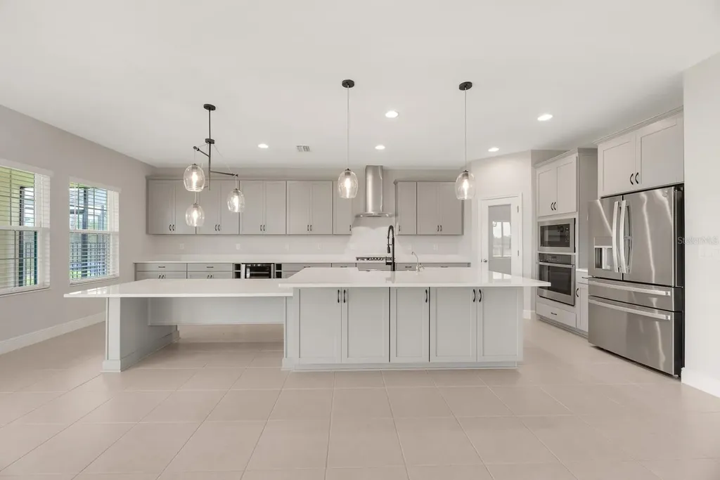 13180 Wellspring Drive Lithia FL 33547
