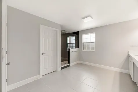 13180 Wellspring Drive Lithia FL 33547