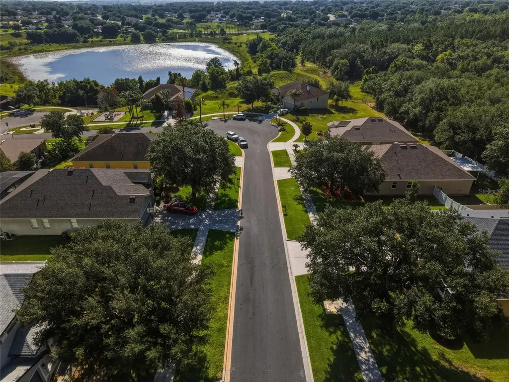 1893 Sanderling Drive Clermont FL 34711