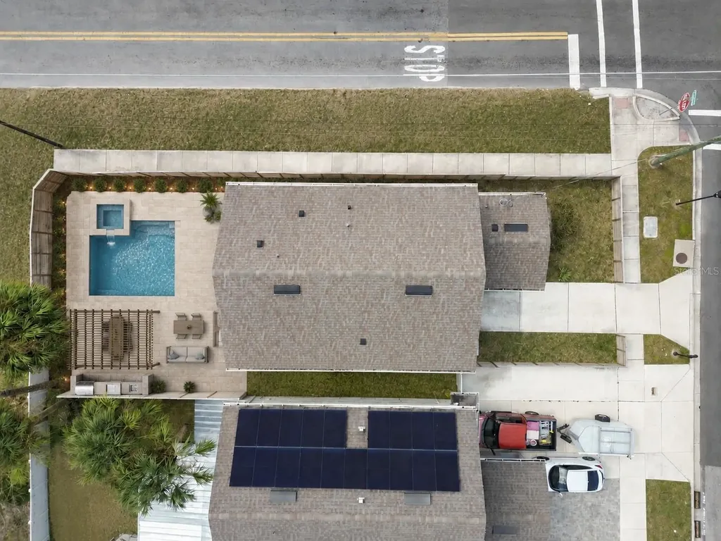 2601 E Lake Avenue Tampa FL 33610